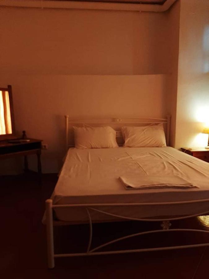 Atlantis Hotel Ermoupoli Eksteriør billede