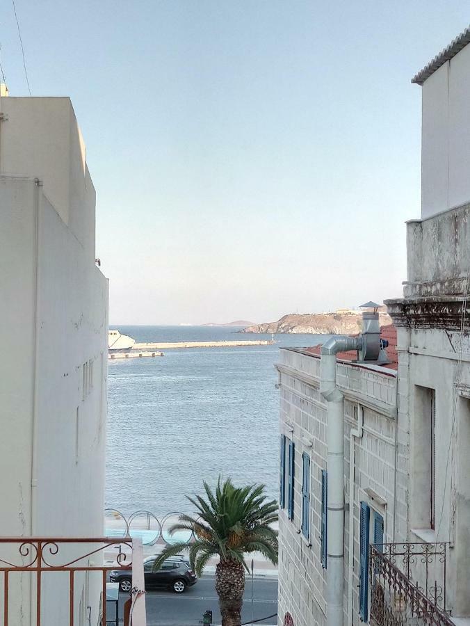 Atlantis Hotel Ermoupoli Eksteriør billede